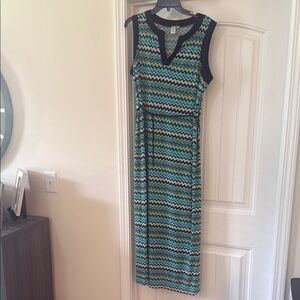 Soho Apparel Blue and Black Zigzag Maxi Dress